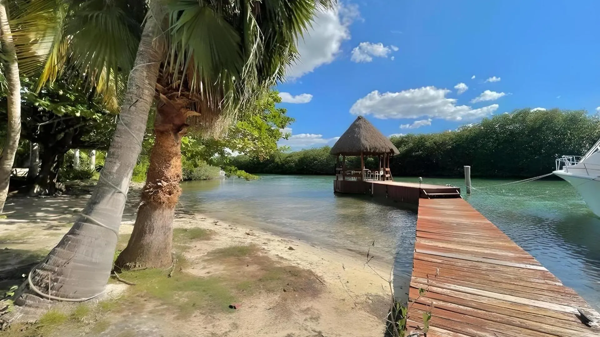 Villas Sicilia By Andani Cancún